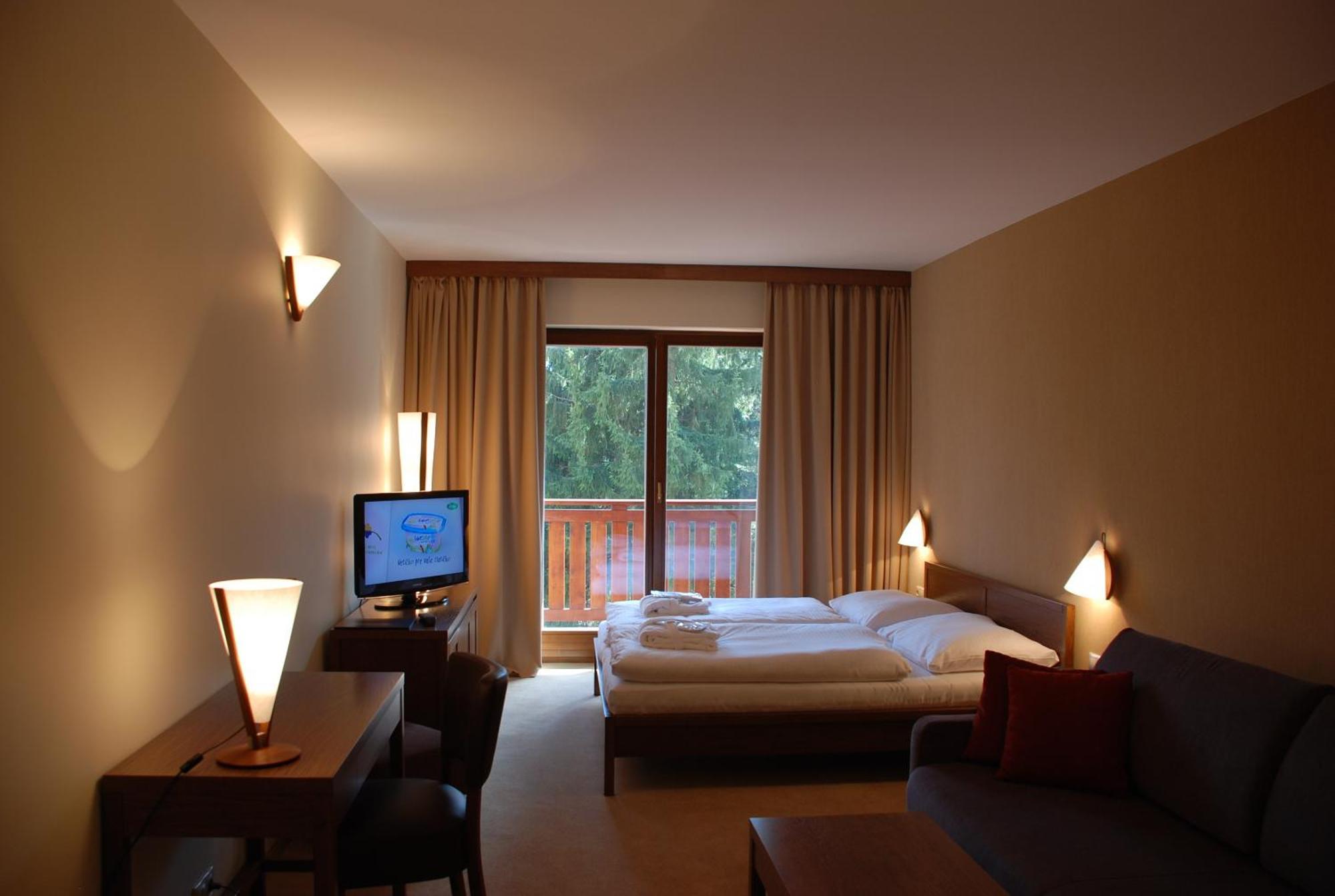 Hotel Rozsutec Terchová Exterior photo